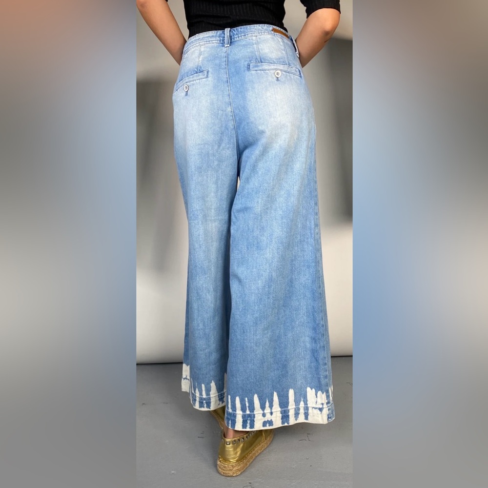 Pilcro and the Letterpress (Anthropologie) Light Bleach Tie Dye Wide Leg Jeans - Picture 5 of 16